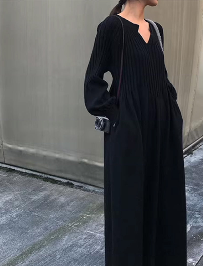 Ribbed V-Neck Long-Sleeve Dress