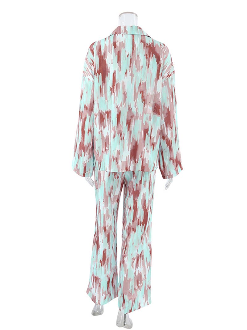 Graphic Long-Sleeve Shirt & Pants Pajama Set