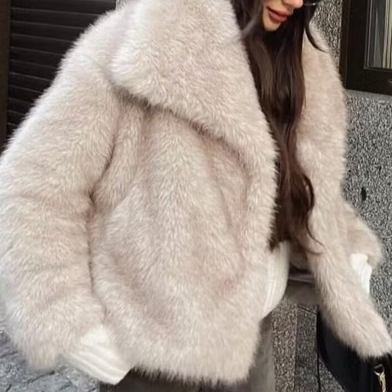 Loose Faux Fur Collar Coat