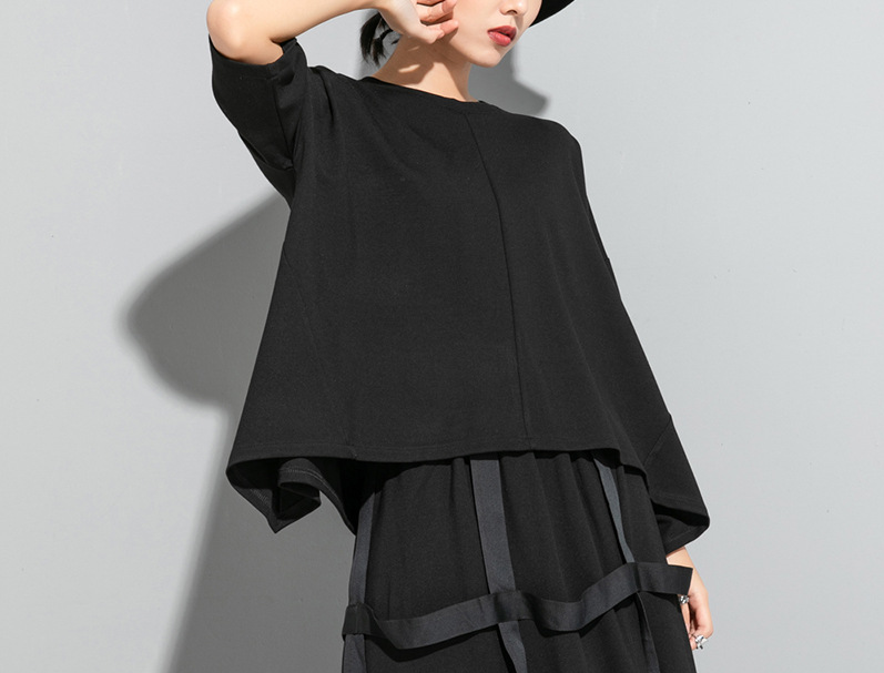 Dark Style Zip Detail Short Sleeve T-Shirt