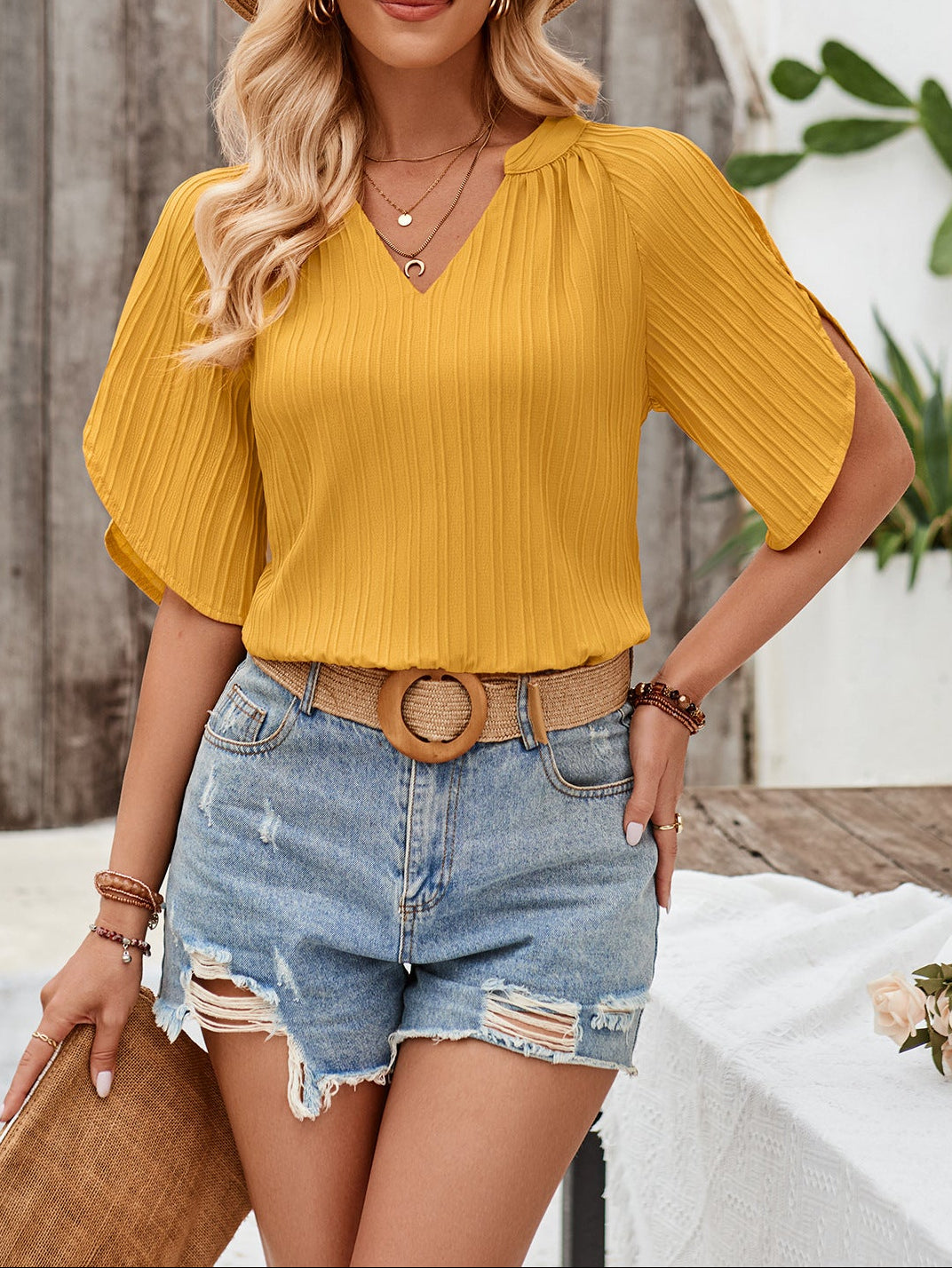Solid V-Neck Hollow Slim Fit Top
