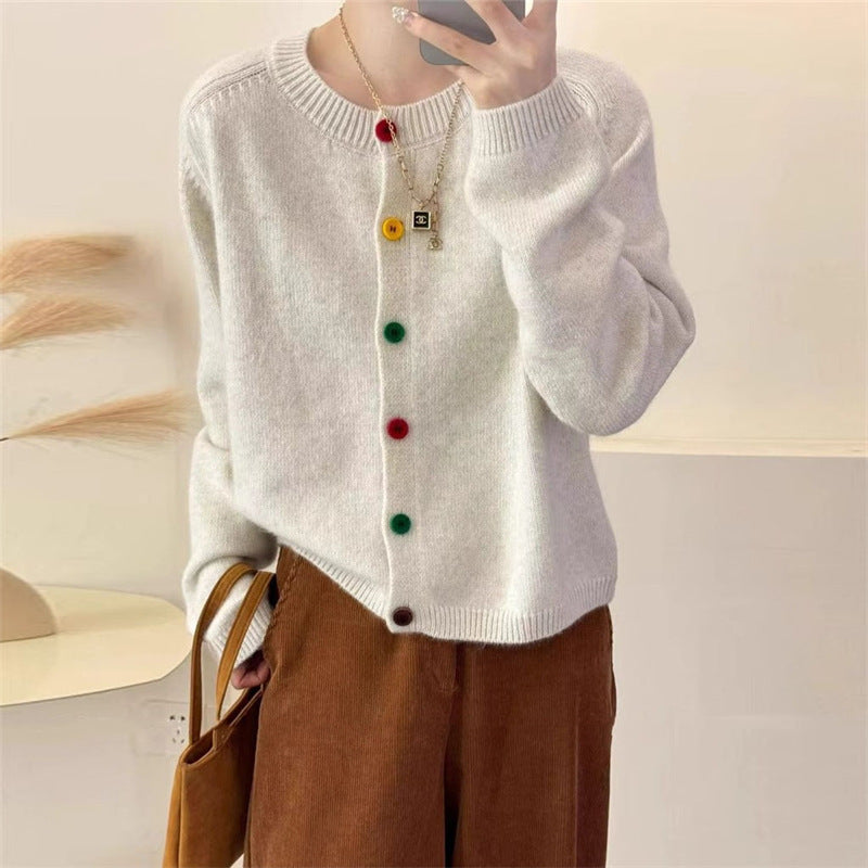 Button-Front Cropped Knit Cardigan