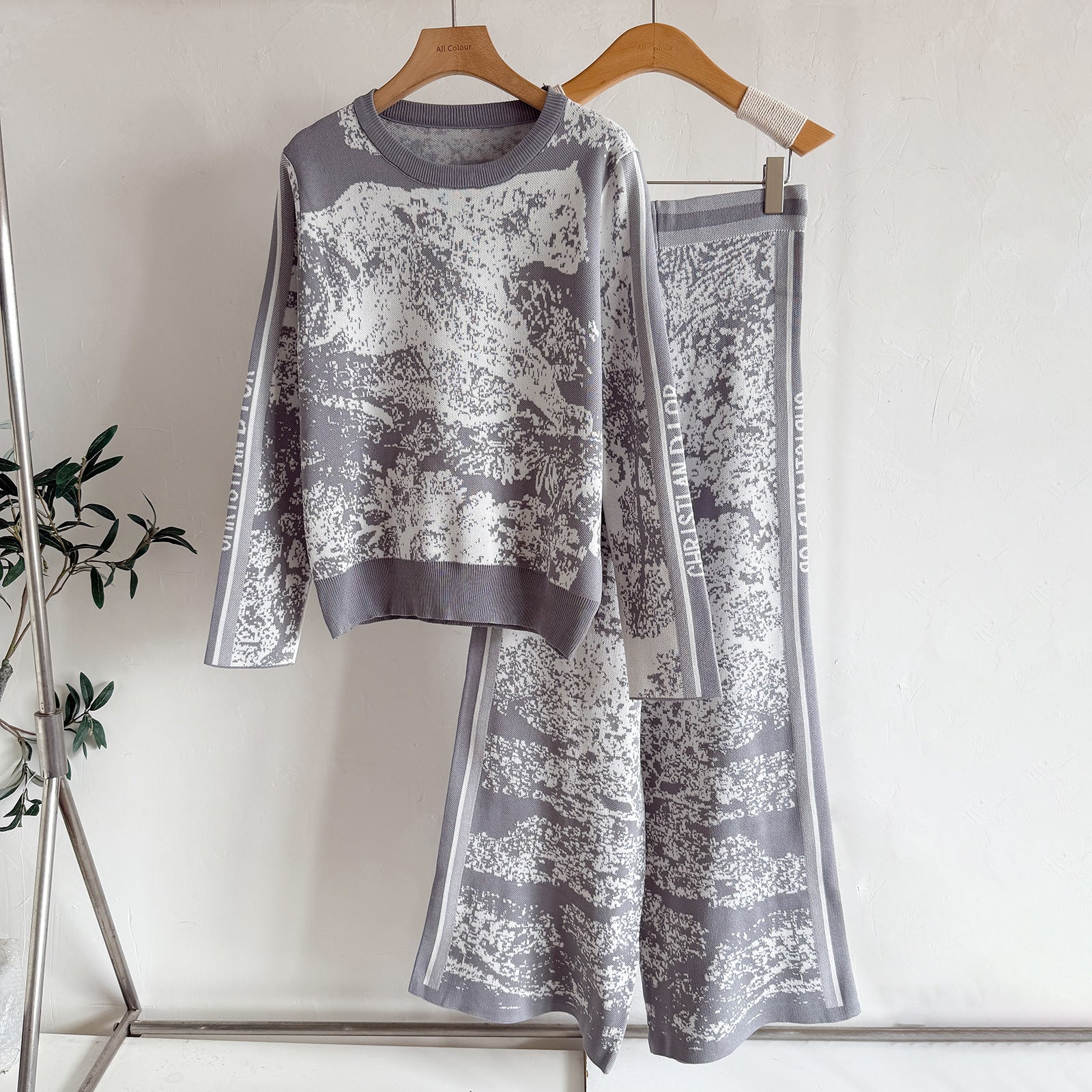 Jacquard Knit Top and Wide-Leg Pants Set