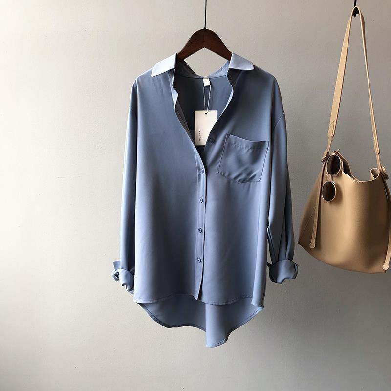 Relaxed Fit Minimalist Long Sleeve Top