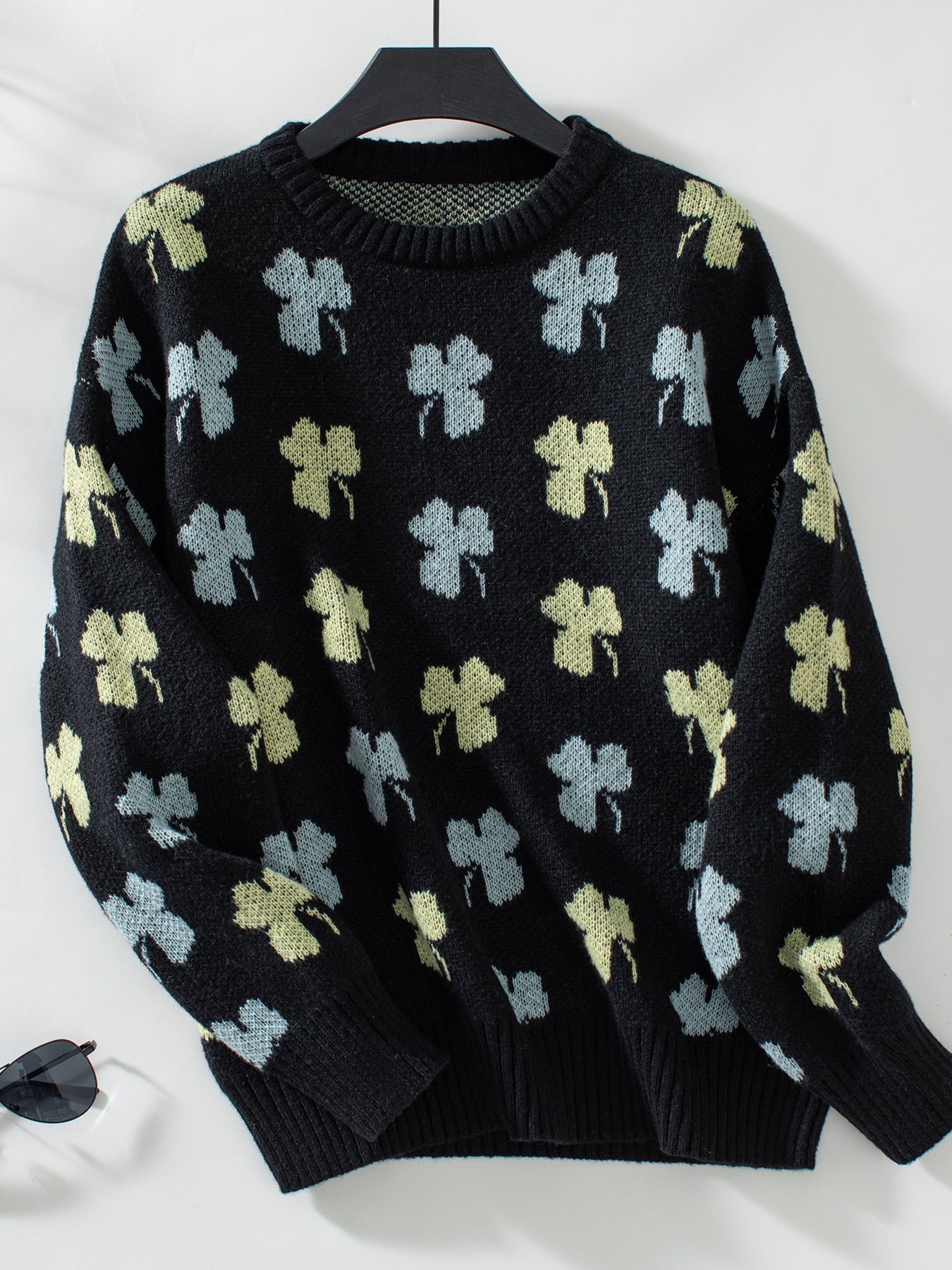 Clover Jacquard Loose Knit Sweater
