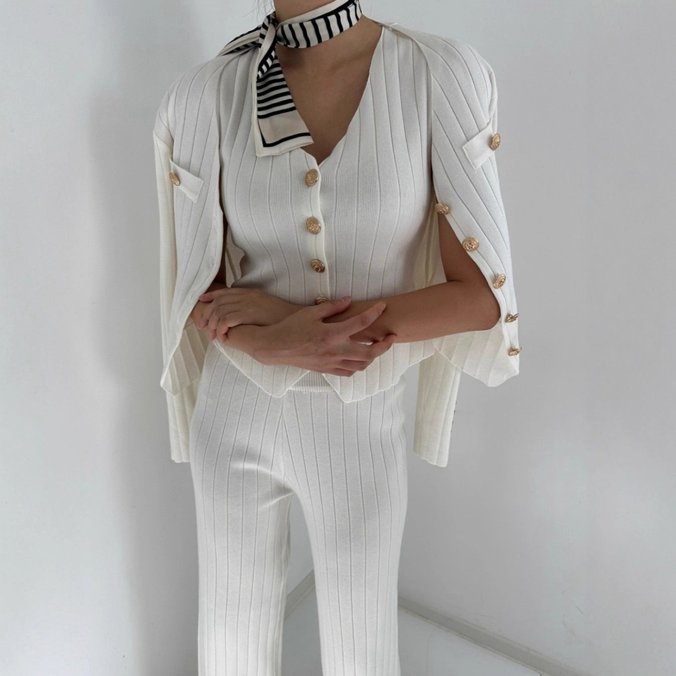 Ribbed Slim Fit Short Top and Pants Three-Piece Set
