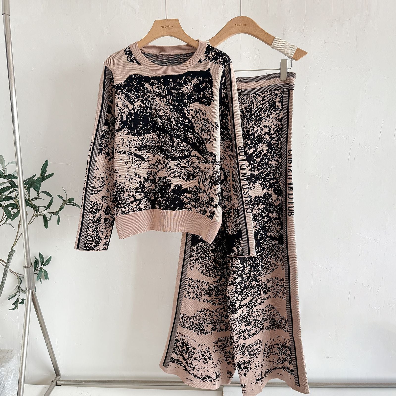 Jacquard Knit Top and Wide-Leg Pants Set