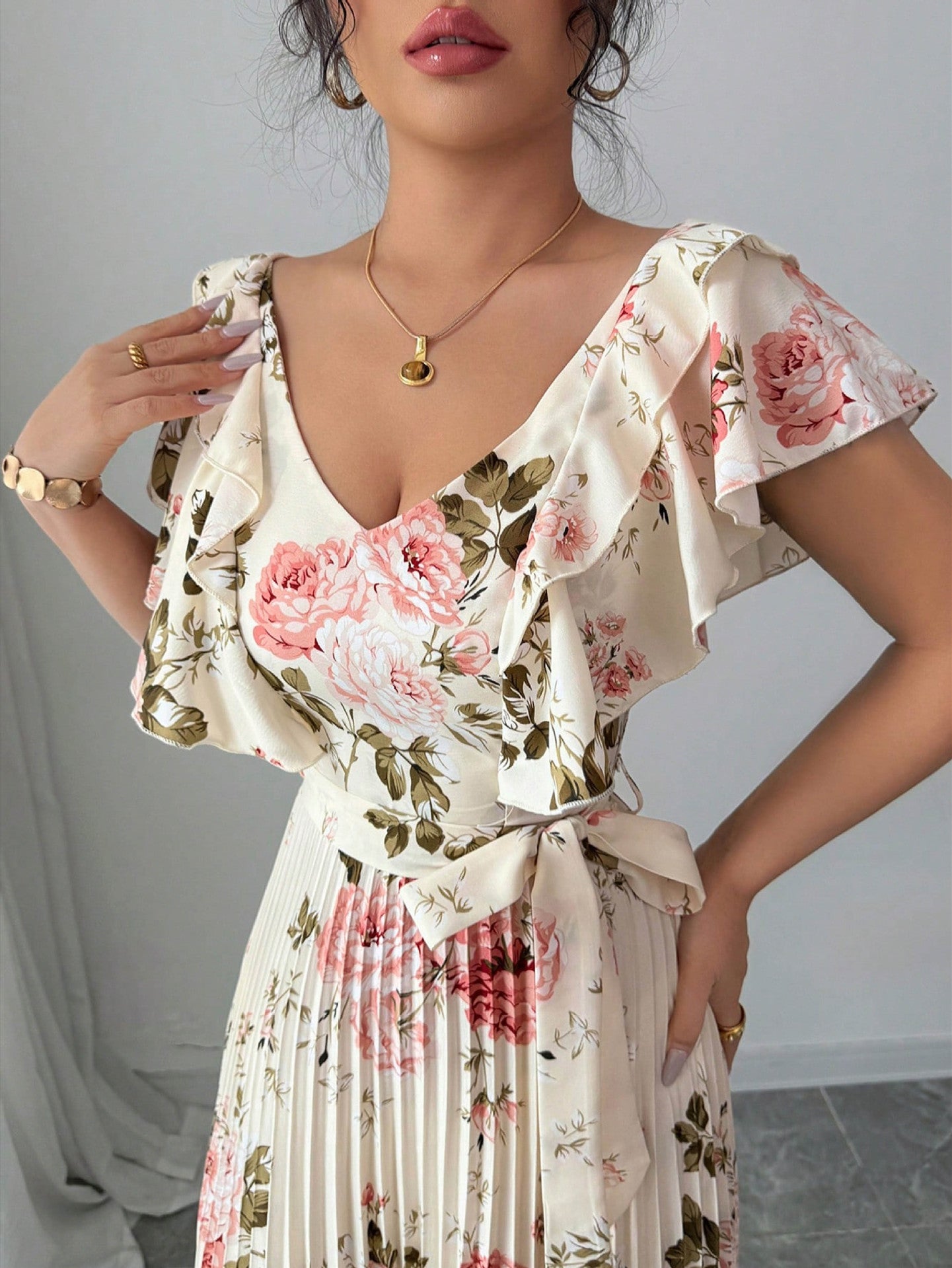 Women V Neck Floral Print Ruffle Waist A Line Dress