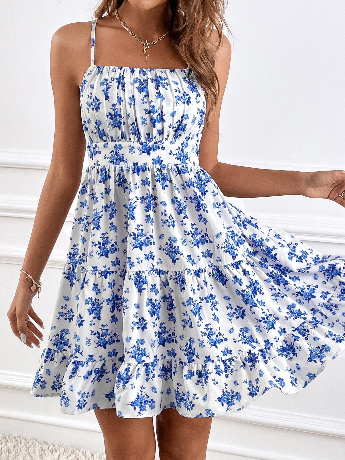 Floral Slim Fit Spaghetti Strap Sleeveless Dress