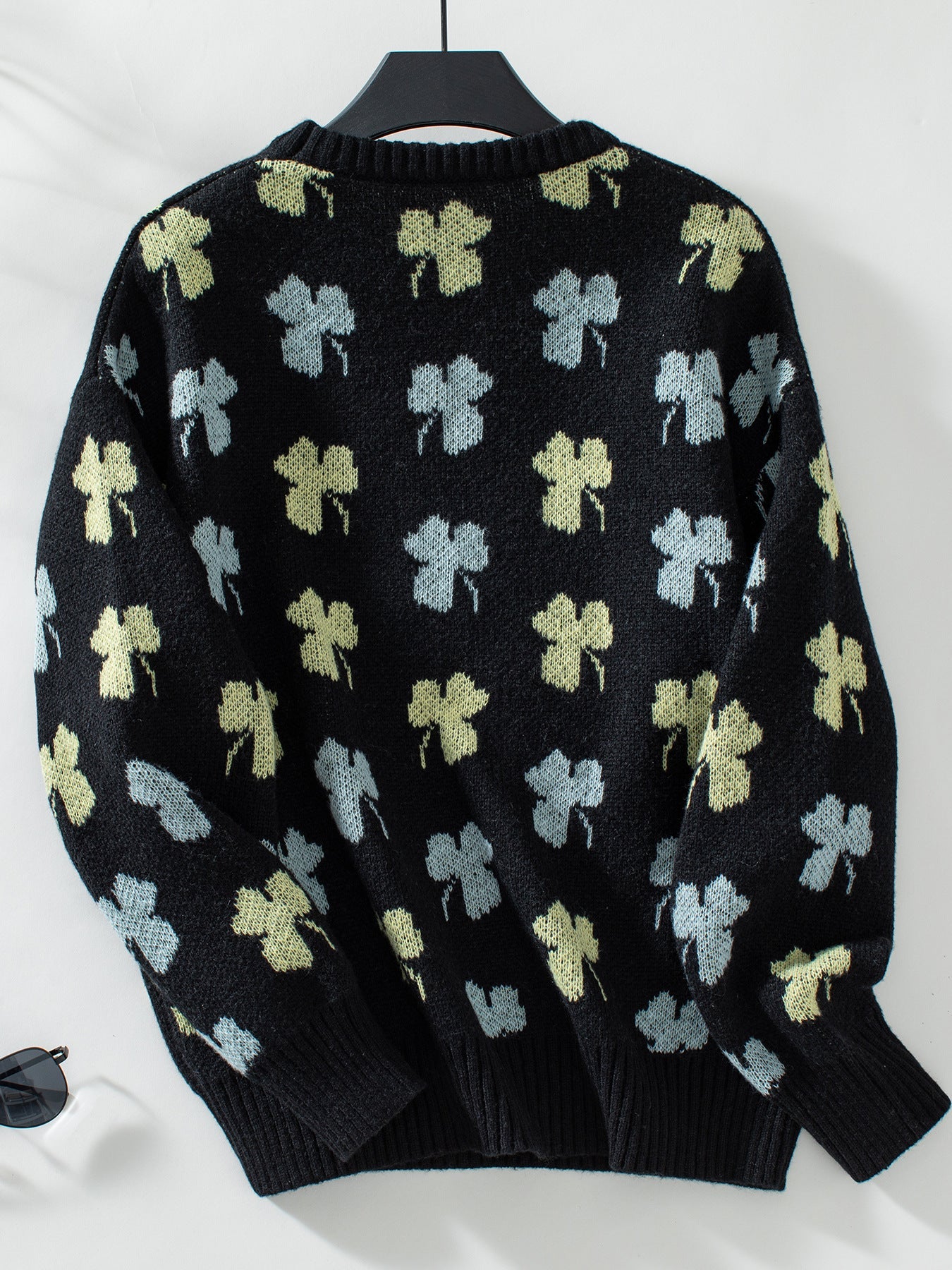 Clover Jacquard Loose Knit Sweater