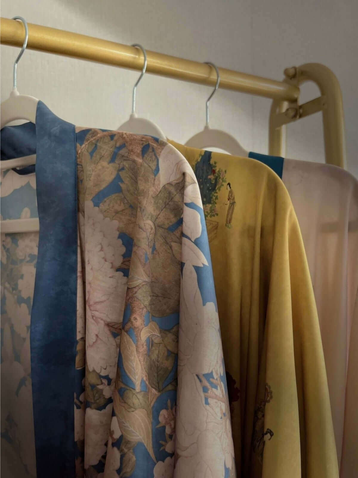 Luxury Silk Robe pajama sets for women Best Gift Guide for her Wedding Gift | Ulivary