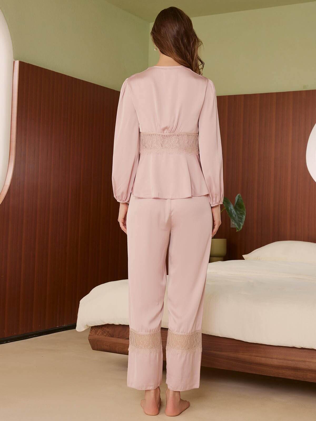 Luxury Silk Robe pajama sets for women Best Gift Guide for her Wedding Gift | Ulivary