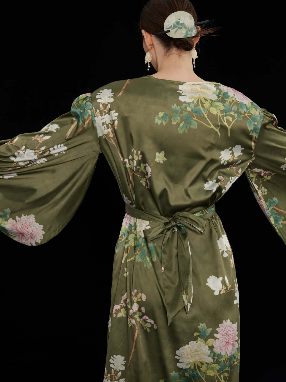 Luxury Silk Robe pajama sets for women Best Gift Guide for her Wedding Gift | Ulivary