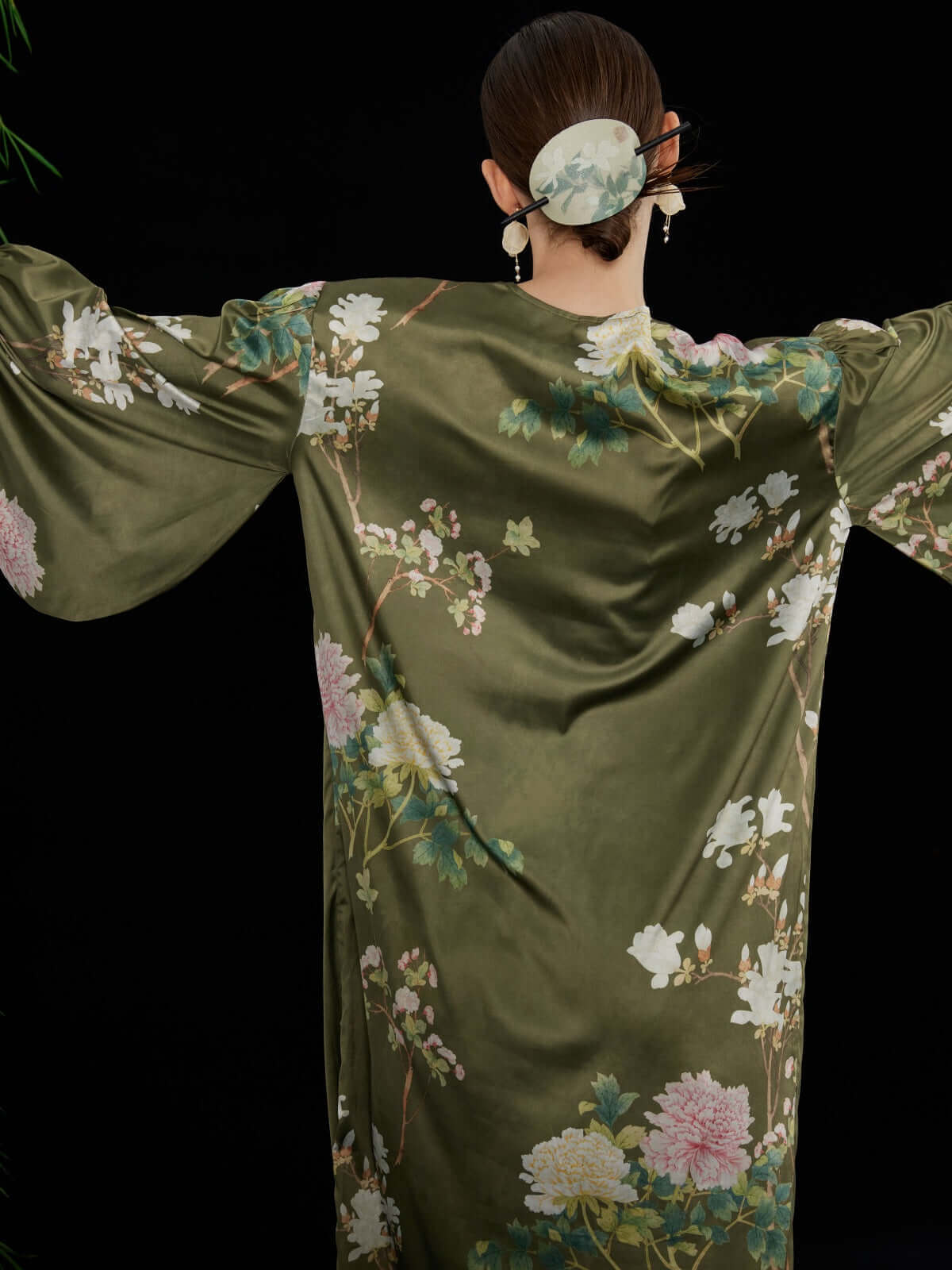 Luxury Silk Robe pajama sets for women Best Gift Guide for her Wedding Gift | Ulivary