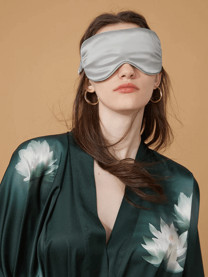 Luxury Silk Robe pajama sets for women Best Gift Guide for her Wedding Gift | Ulivary