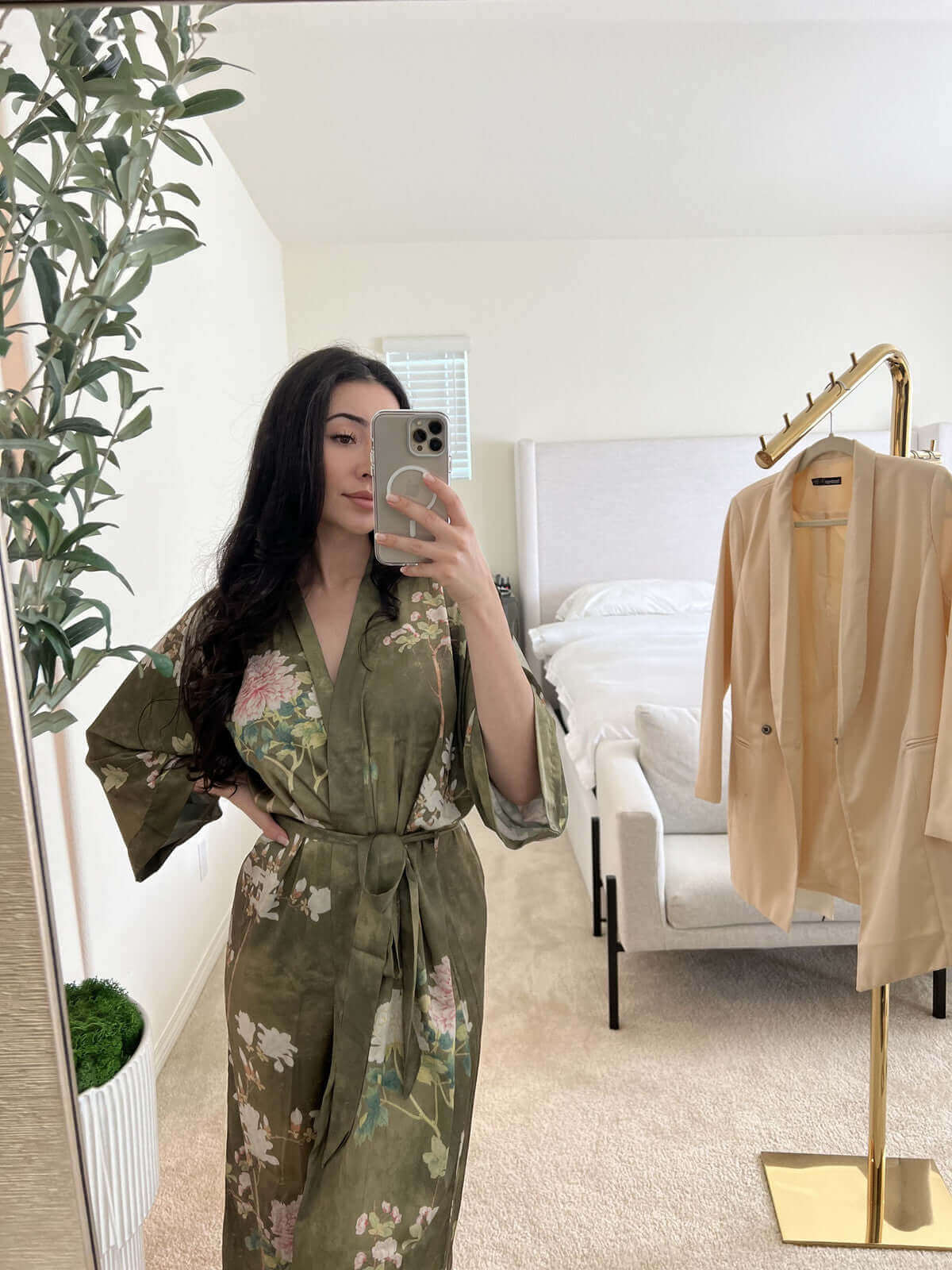 Luxury Silk Robe pajama sets for women Best Gift Guide for her Wedding Gift | Ulivary