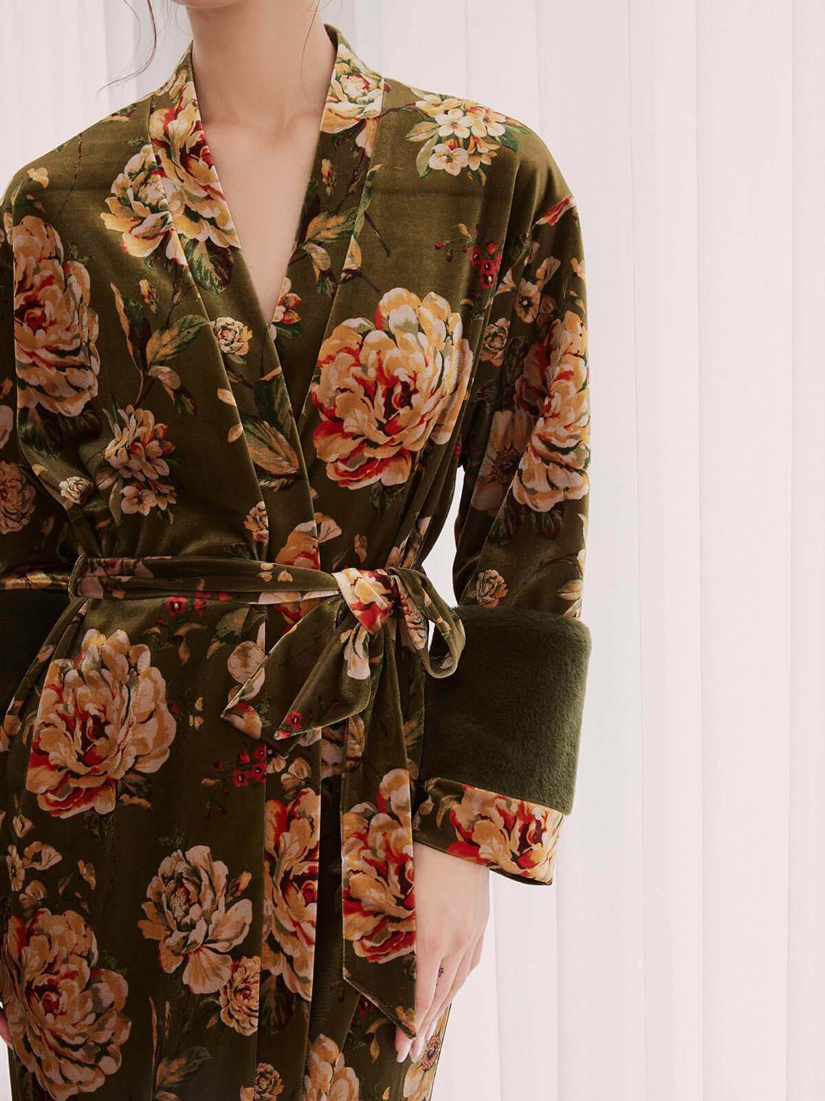 Luxury Silk Robe pajama sets for women Best Gift Guide for her Wedding Gift | Ulivary